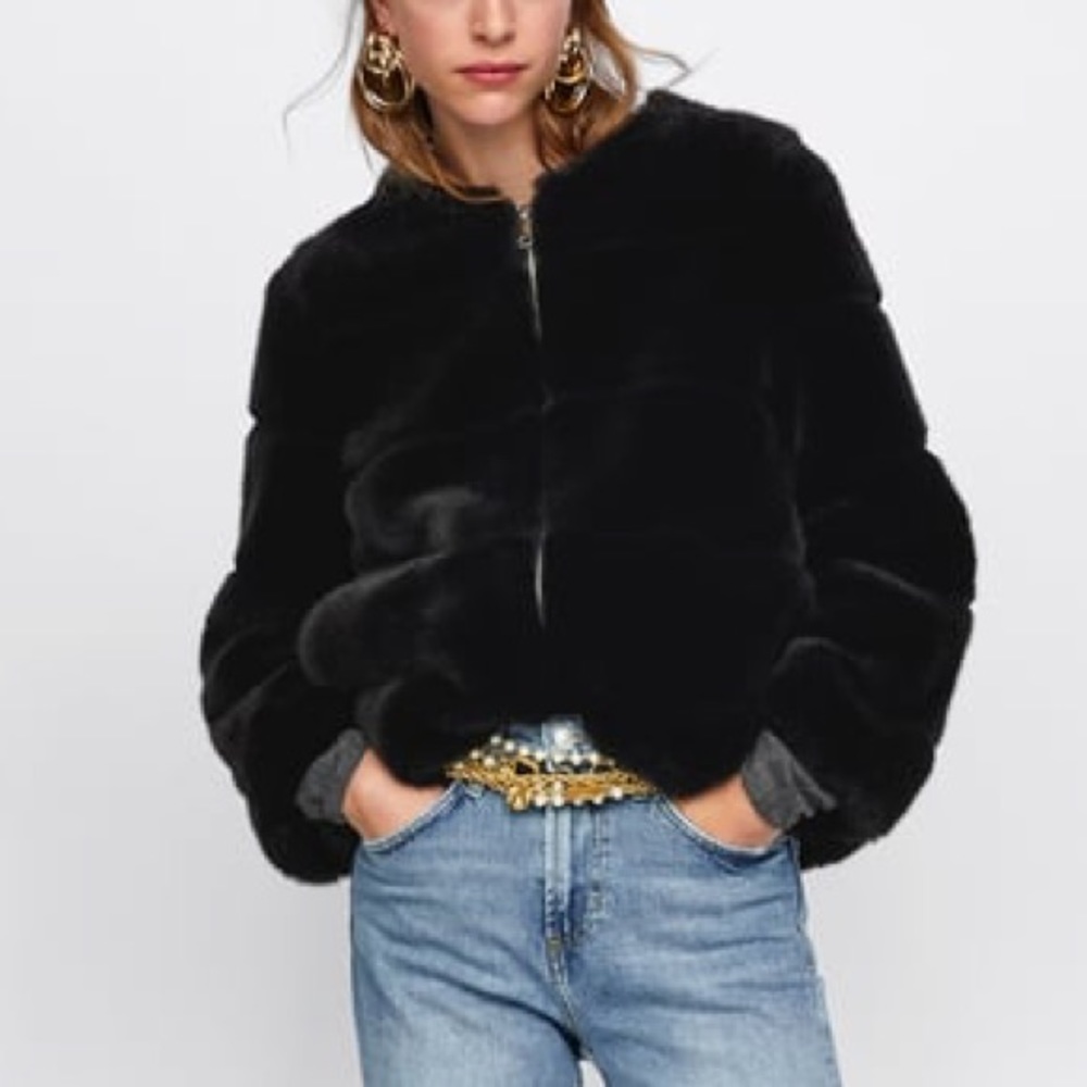 ZARA Faux Fur Jacket - 🖤